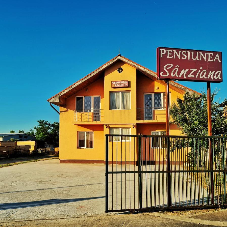 Pensiunea Sanziana Hotell Oradea Exteriör bild