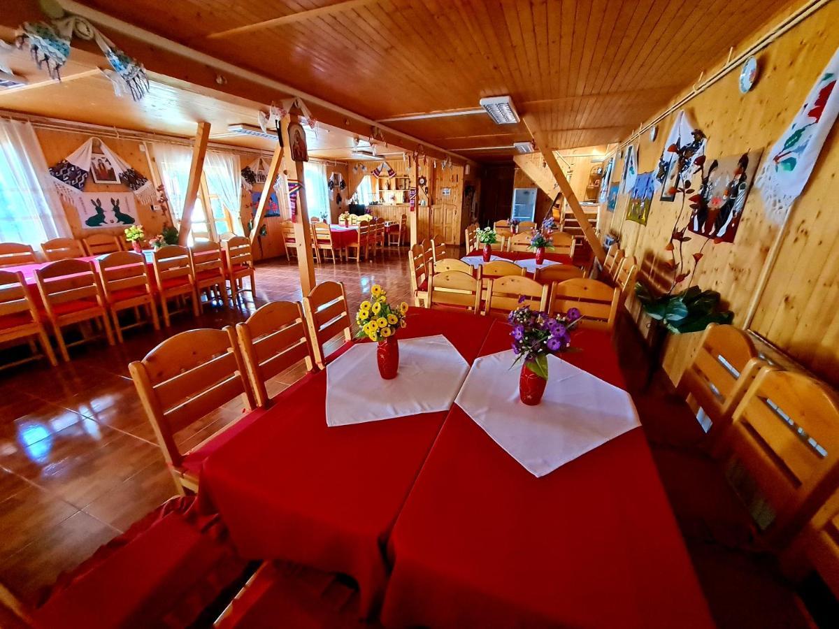 Pensiunea Sanziana Hotell Oradea Exteriör bild