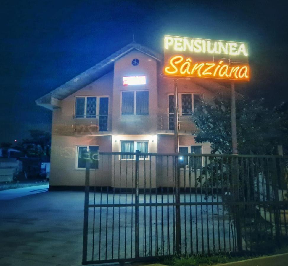 Pensiunea Sanziana Hotell Oradea Exteriör bild