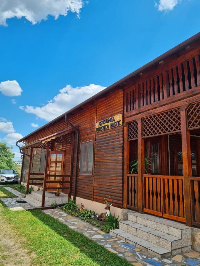 Pensiunea Sanziana Hotell Oradea Exteriör bild