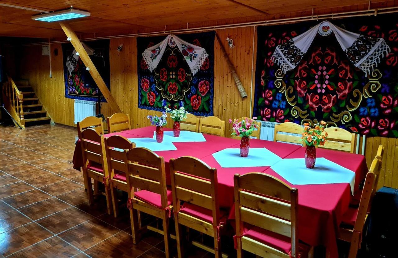 Pensiunea Sanziana Hotell Oradea Exteriör bild
