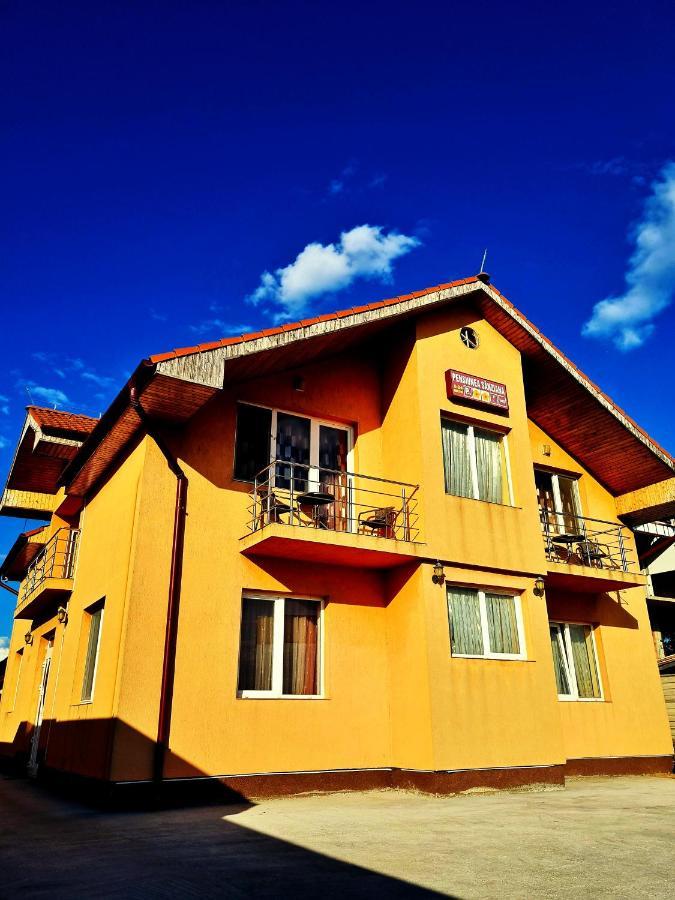Pensiunea Sanziana Hotell Oradea Exteriör bild